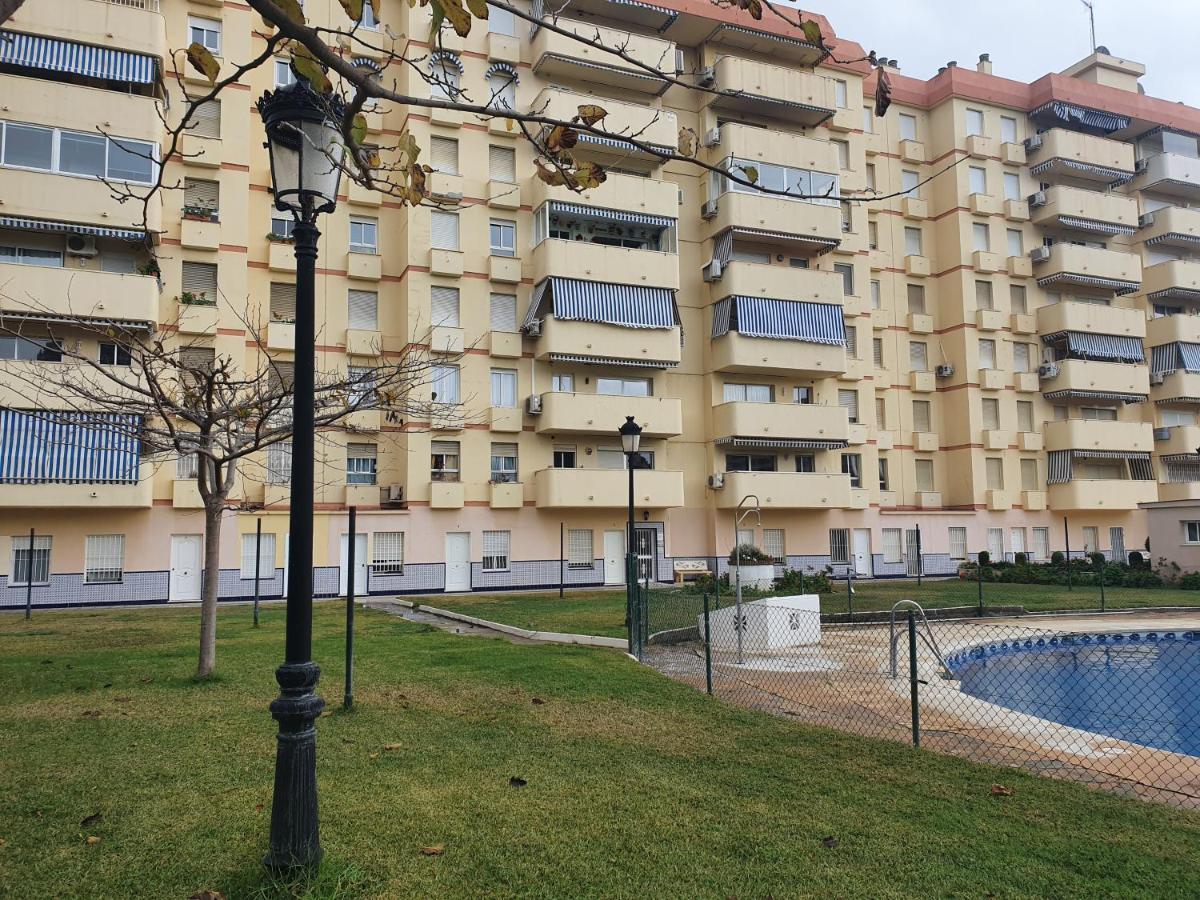 Andalucia Garden Apartment Benalmadena Bagian luar foto